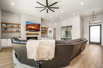 1011 S 1740 E, Saint George, UT 84790 - Photo 3