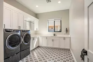 1011 South 1740 East, Saint George, UT 84790 - Photo 15