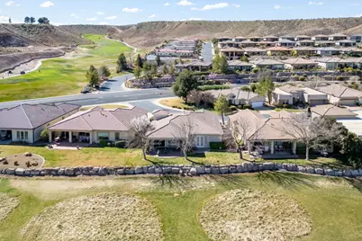 2240 W Sunbrook Dr Unit #9, Saint George, UT 84770 - Photo 41