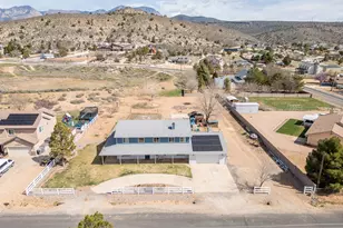 7998 N Sapphire Dr, Saint George, UT 84770 - Photo 41