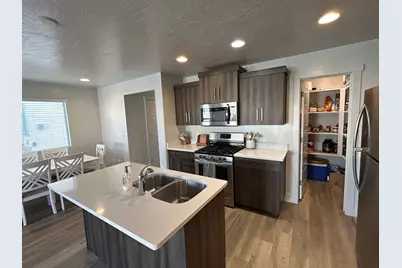 3113 E Sky Rim Way, Saint George, UT 84790 - Photo 3