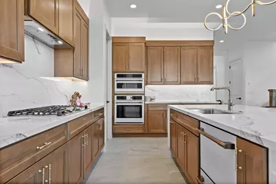 273 E 1050 N, Hurricane, UT 84737 - Photo 7