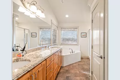 2246 E 440 N Cir, Saint George, UT 84790 - Photo 31