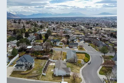 320 N 1350 E, Pleasant Grove, UT 84062 - Photo 41