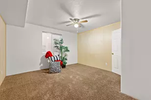 125 E 300 N, Ivins, UT 84738 - Photo 21