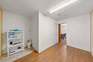 125 E 300 N, Ivins, UT 84738 - Photo 25