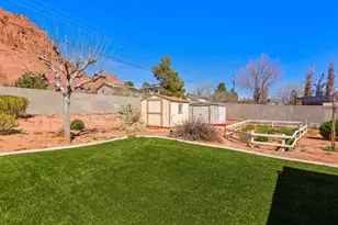 125 E 300 N, Ivins, UT 84738 - Photo 29