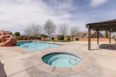 2038 S Great Basin Dr, Washington, UT 84780 - Photo 49