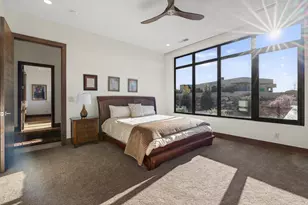 2015 S Pinnacle Cir, Saint George, UT 84790 - Photo 19