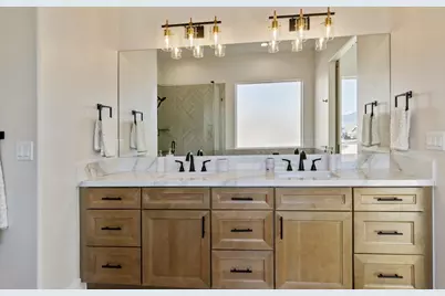 402 N 200 E, La Verkin, UT 84745 - Photo 23