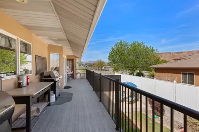 1021 E Elm St, Saint George, UT 84790 - Photo 35