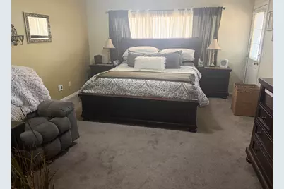 1021 E Elm St, Saint George, UT 84790 - Photo 9