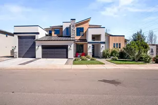 3071 Woodrow Ln, Washington, UT 84780 - Photo 1