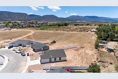3887 N Hawks Landing Lp, Enoch, UT 84721 - Photo 43