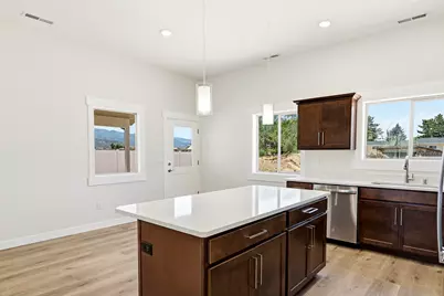 3887 N Hawks Landing Lp, Enoch, UT 84721 - Photo 15