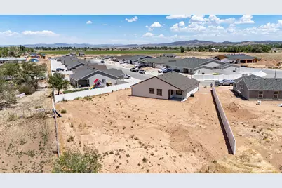 3887 N Hawks Landing Lp, Enoch, UT 84721 - Photo 43
