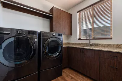 493 E Donner Cir, Kanab, UT 84741 - Photo 15