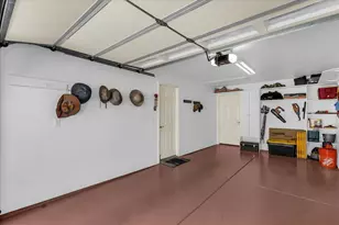 1050 W Red Hills Pkwy, Washington, UT 84780 - Photo 15