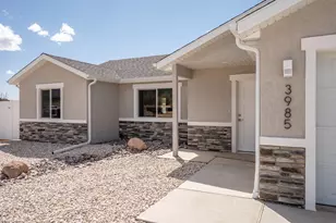 3879 N Hawks Landing Lp, Enoch, UT 84721 - Photo 5