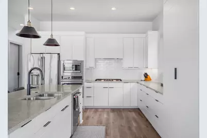 2264 N Double Eagle Ln, Washington, UT 84780 - Photo 9