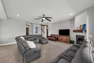 2623 S 3970 St W, Hurricane, UT 84737 - Photo 3