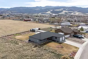 5222 N Tomahawk Dr, Enoch, UT 84021 - Photo 63