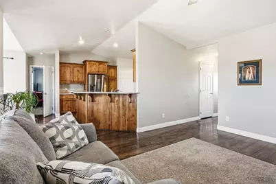 5222 N Tomahawk Dr, Enoch, UT 84021 - Photo 11