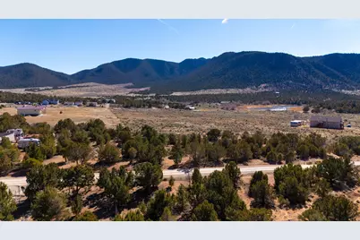17765 W Harmony Ln, Cedar City, UT 84720 - Photo 9