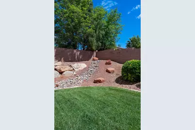1630 E 2450 St S #29, Saint George, UT 84790 - Photo 27