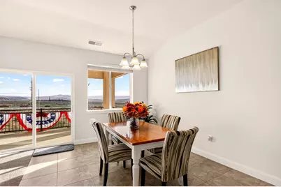 498 E Todd Place, Washington, UT 84780 - Photo 13