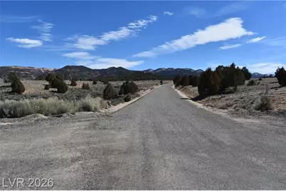 1825 E Eagle Ridge Cir #15, Hatch, UT 84735 - Photo 11