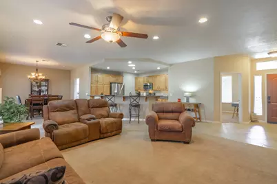 4610 S Siesta Dr, Saint George, UT 84790 - Photo 3