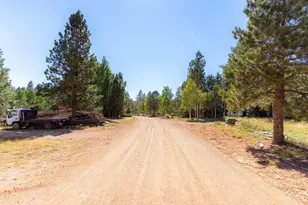 1270 W Strawberry Point Rd, Duck Creek, UT 84762 - Photo 27