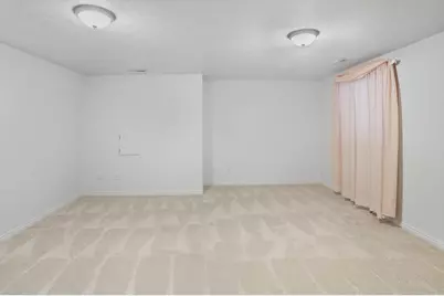 4602 Hathaway Dr, Roy, UT 84067 - Photo 47