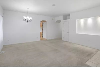 4602 Hathaway Dr, Roy, UT 84067 - Photo 37