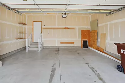 4602 Hathaway Dr, Roy, UT 84067 - Photo 5