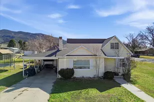 202 E 300 N St, Manti, UT 84642 - Photo 23