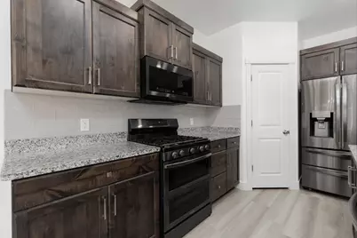 1673 E Mountain Trail, Saint George, UT 84790 - Photo 11