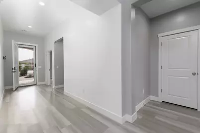 1673 E Mountain Trail, Saint George, UT 84790 - Photo 5