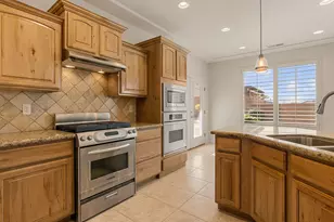 880 E Lori Ln, Washington, UT 84780 - Photo 29