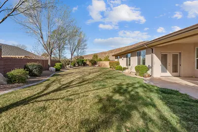 880 E Lori Ln, Washington, UT 84780 - Photo 45