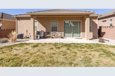 2365 W Cresent Heights Dr, Cedar City, UT 84720 - Photo 39