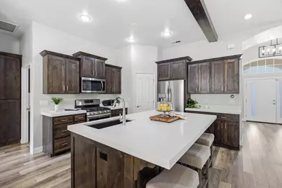 2384 E Lake Dr, Saint George, UT 84790 - Photo 15