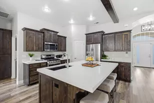 2384 E Lk Dr, Saint George, UT 84790 - Photo 15