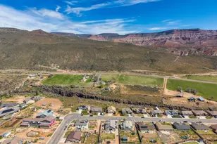 735 S Peachtree Dr, Toquerville, UT 84774 - Photo 85