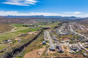 735 S Peachtree Dr, Toquerville, UT 84774 - Photo 87