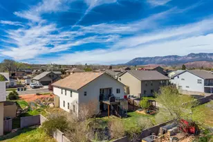 735 S Peachtree Dr, Toquerville, UT 84774 - Photo 5