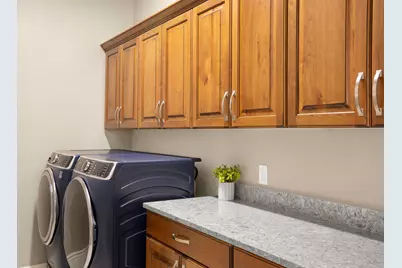 1525 W Garnet Ridge Dr, Saint George, UT 84790 - Photo 33