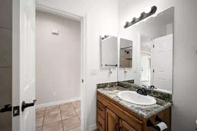 2541 W Spilsbury Ct, Hurricane, UT 84737 - Photo 41