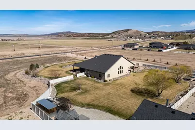 1356 E 5200 N, Cedar City, UT 84720 - Photo 71